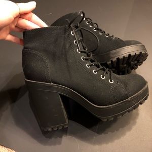 Black boots